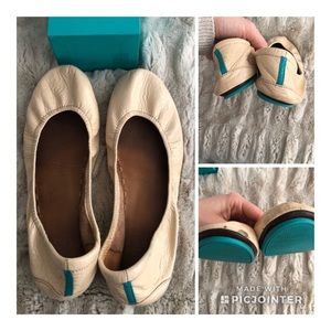 Tieks Nude Patent Leather size 8